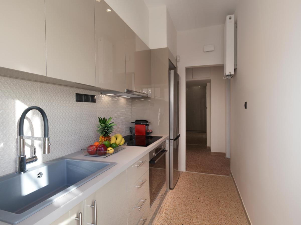 Metro Fix Apartment Athens Exterior photo